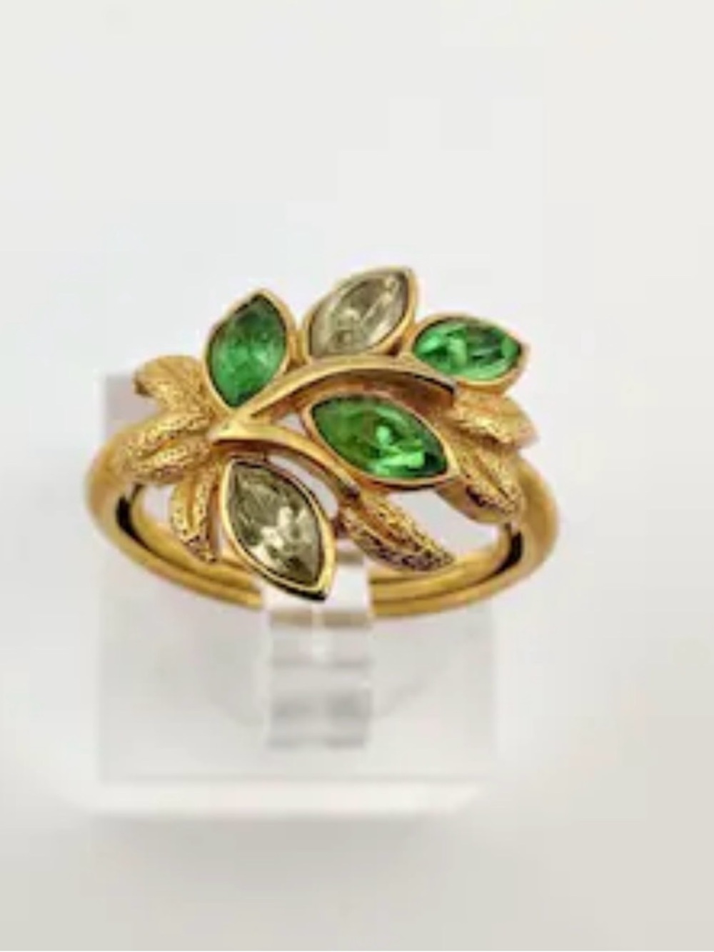 Vintage 1970s Avon "Leaf Lights" Green Rhinestone Ring - Adjustable
